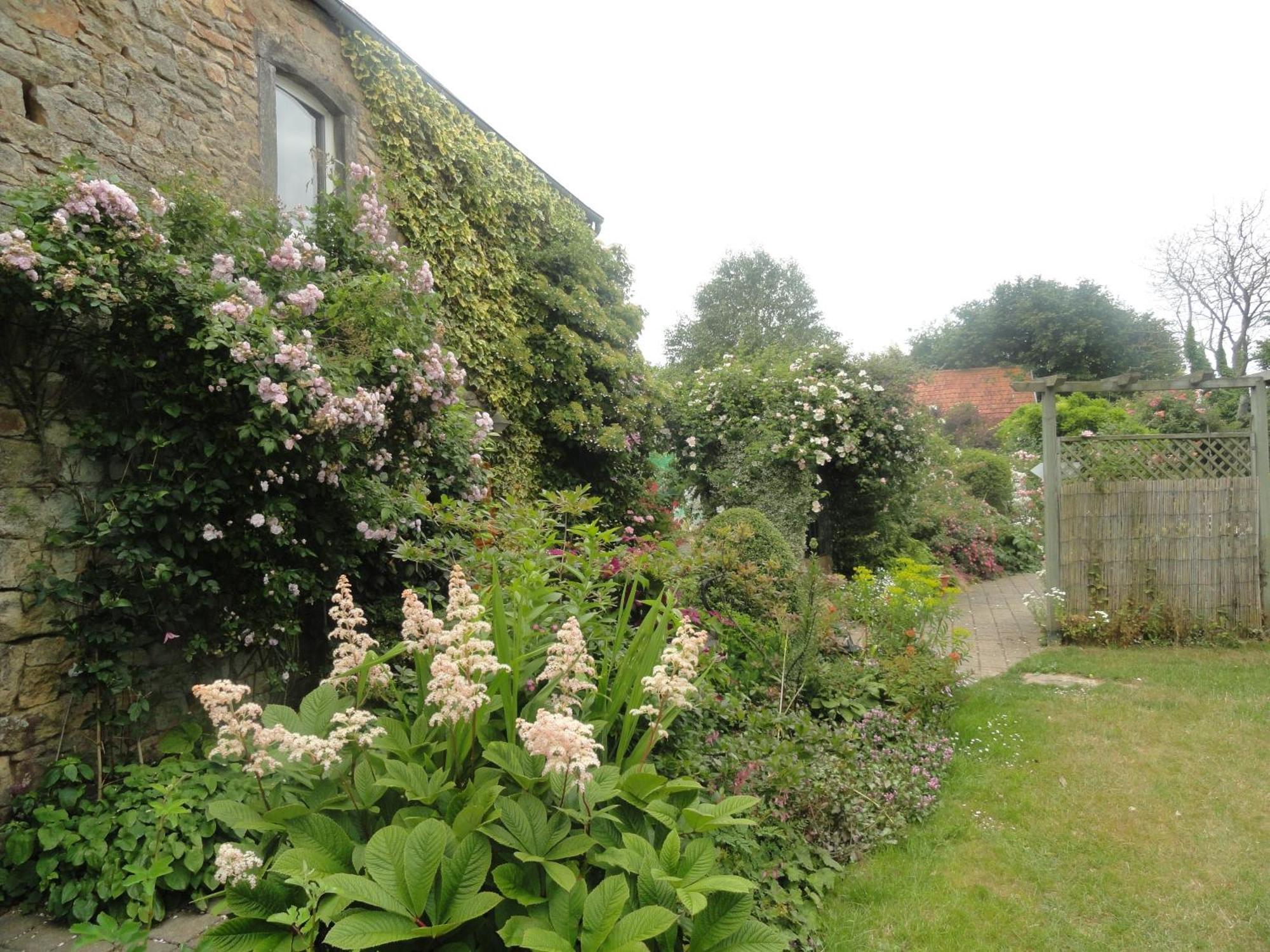 La Haute Gilberdiere Sartilly-Baie-Bocage Buitenkant foto