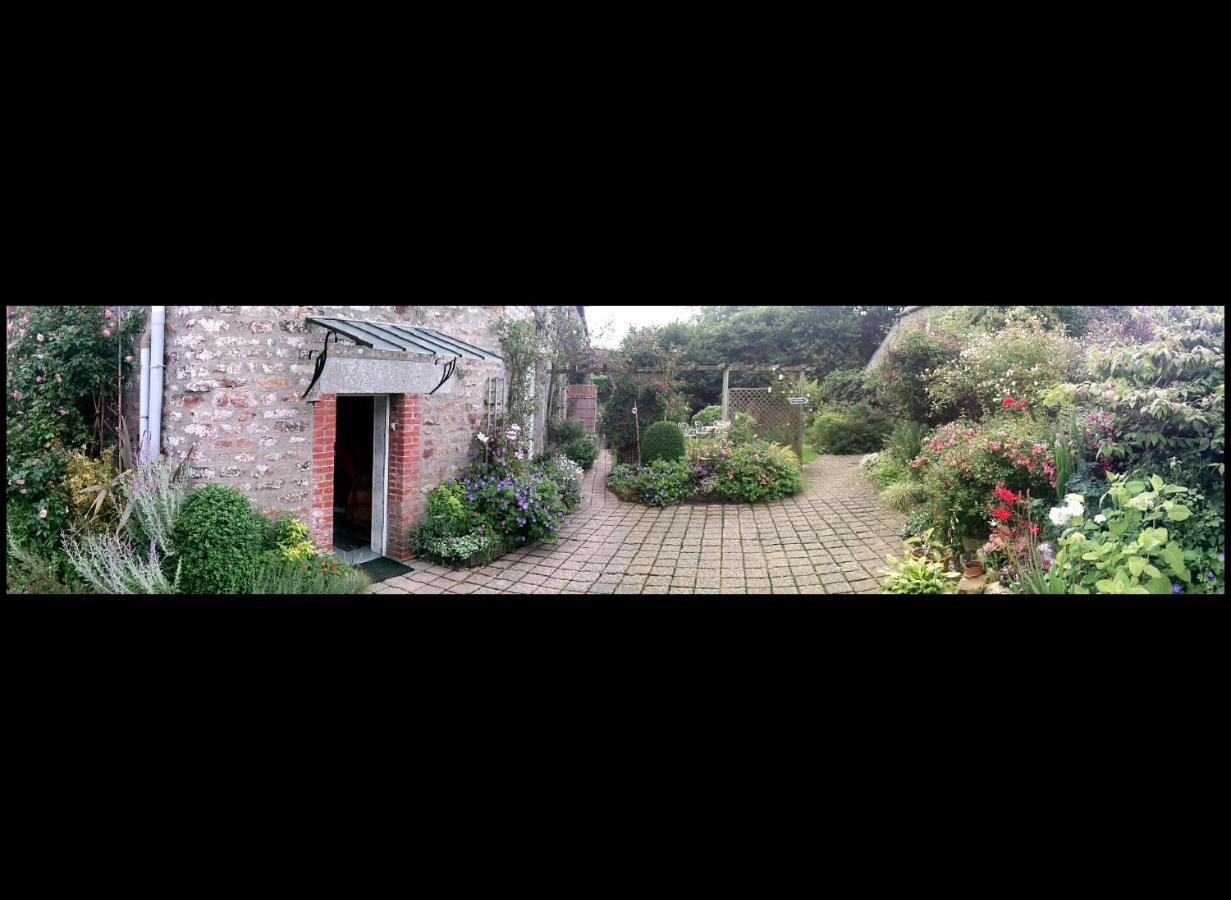 La Haute Gilberdiere Sartilly-Baie-Bocage Buitenkant foto